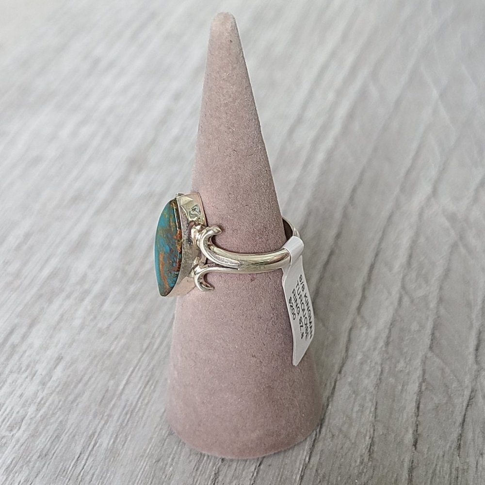 Marquise Shaped Kingman Turquoise Ring, Size 8 - Picture 4 of 10